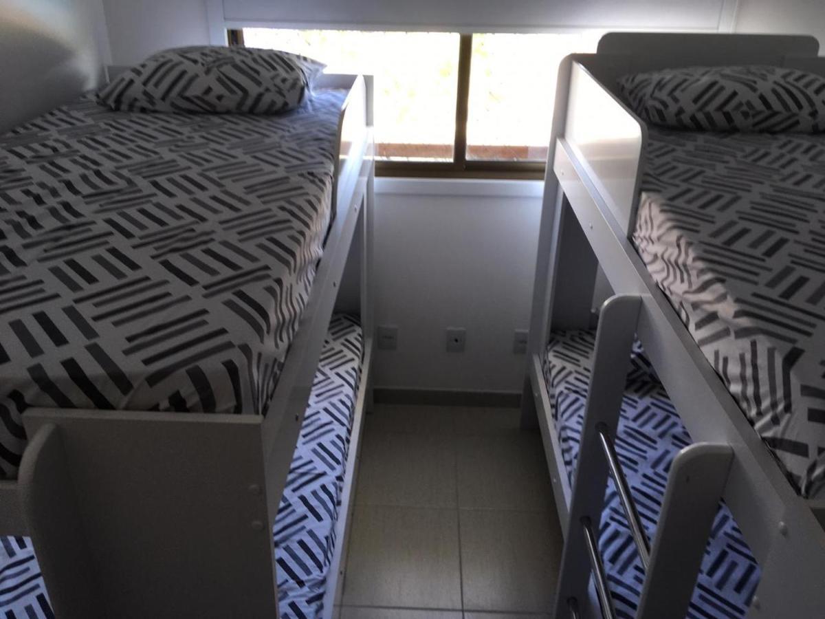 Flat No Cupe Living Apartment