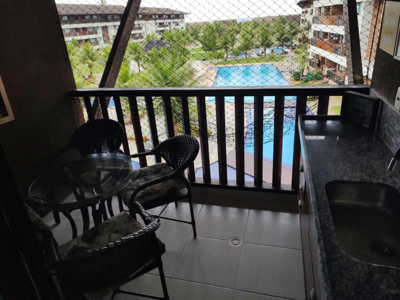 Flat No Cupe Living *